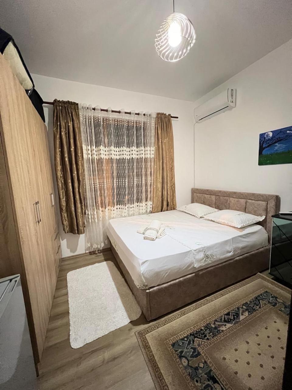 David Guesthouse Shkodër Extérieur photo